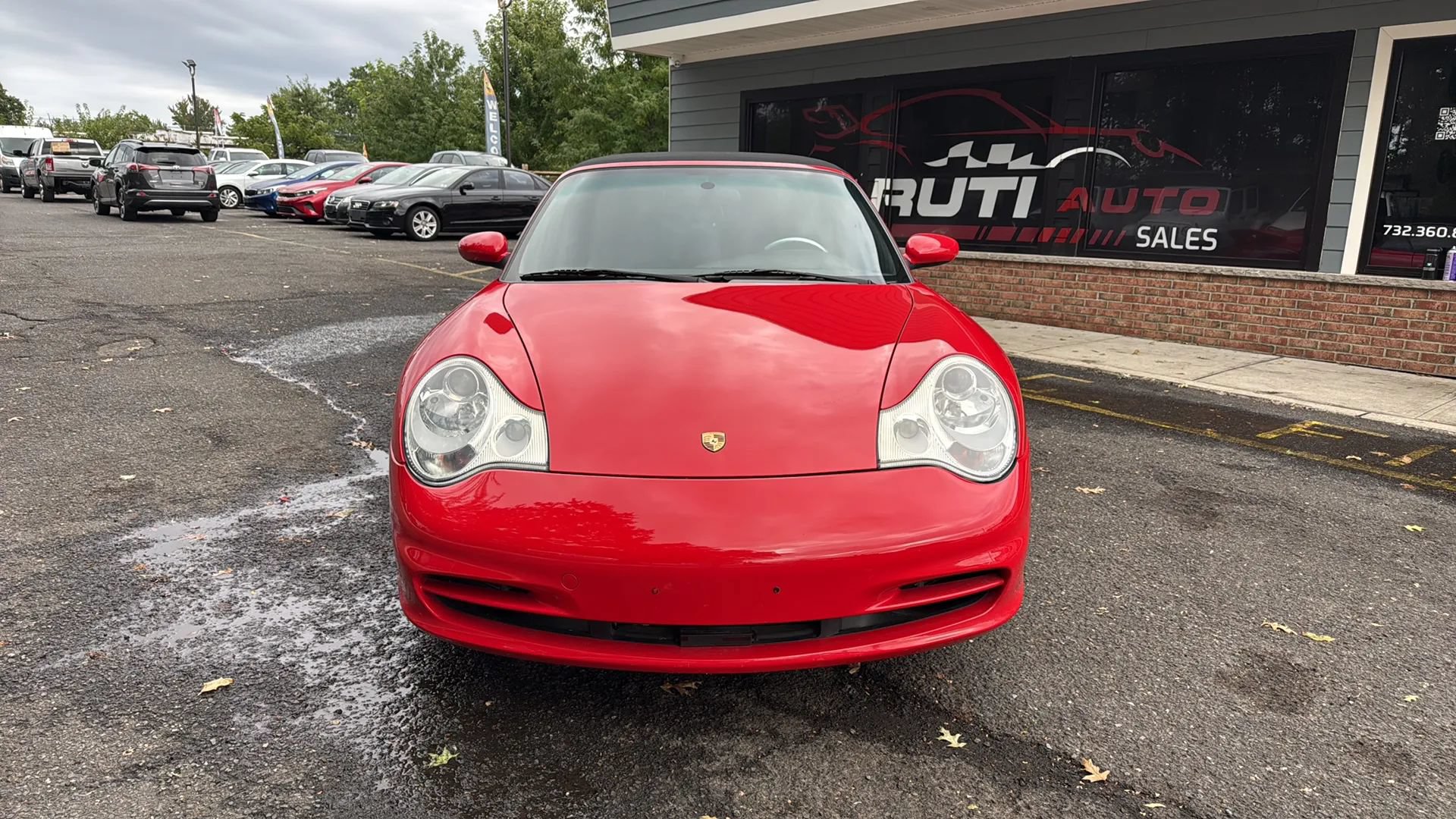 Used 2003 Porsche 911 Carrera 4 AWD/4WD image 3