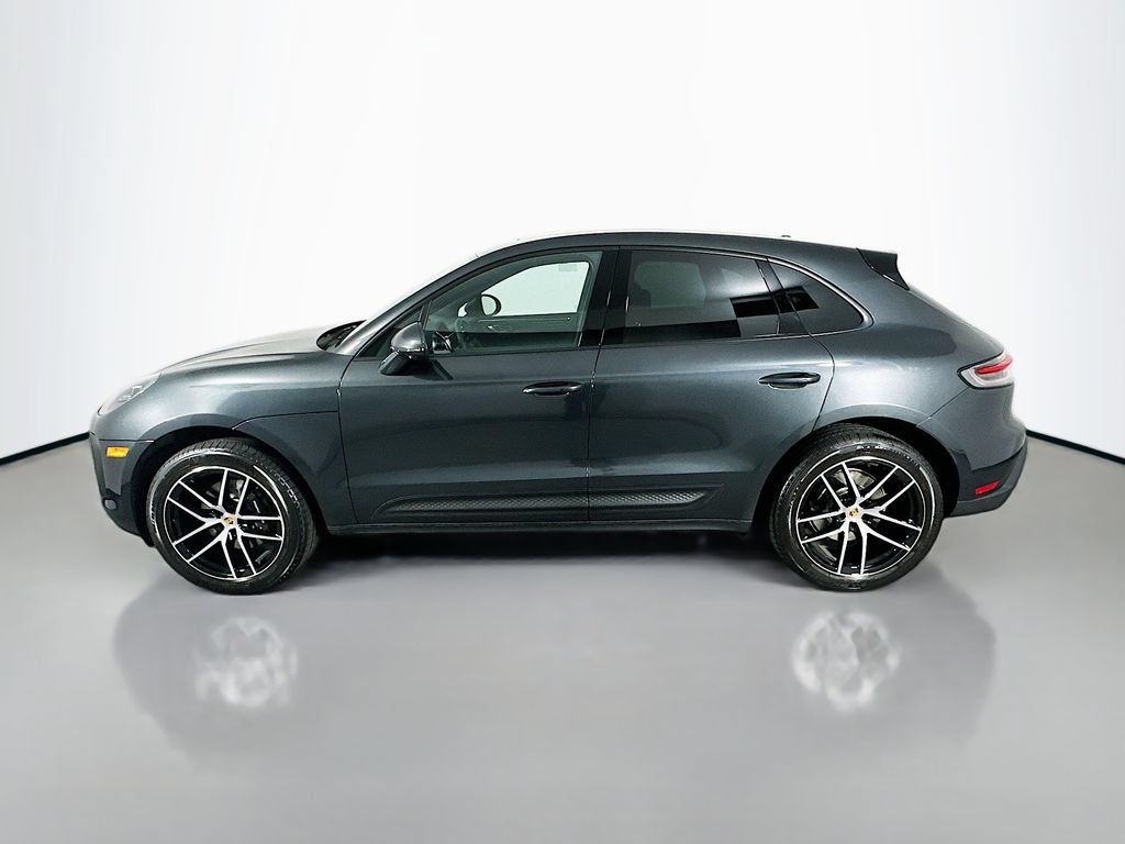 New 2025 Porsche Macan AWD/4WD image 2