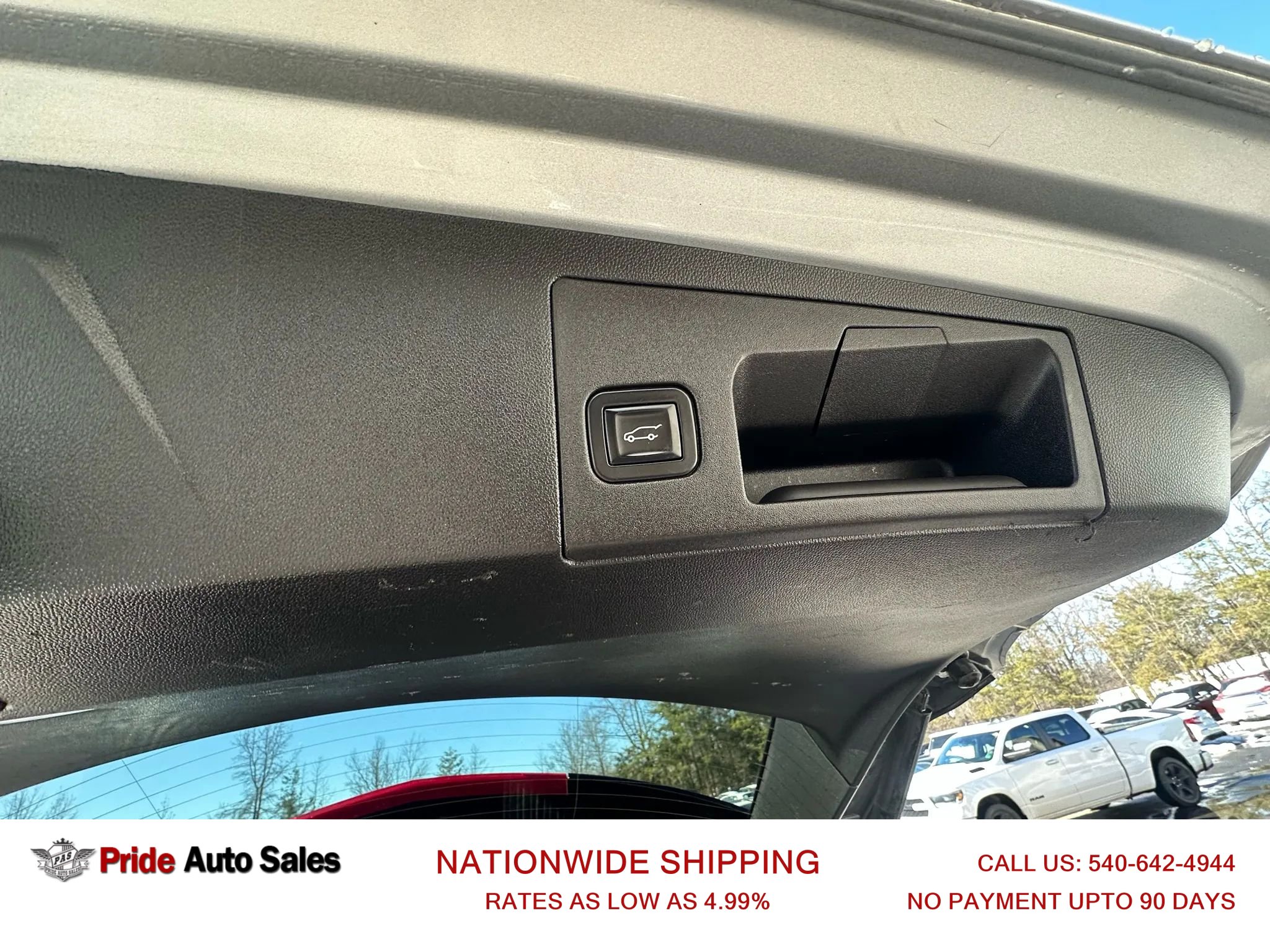 Used 2018 Cadillac XT5 Luxury AWD/4WD image 30
