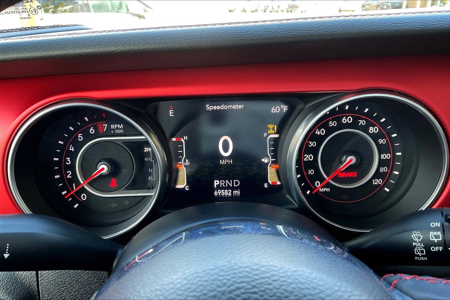 Used 2018 Jeep Wrangler Unlimited Rubicon w/ Dual Top Group AWD/4WD image 13