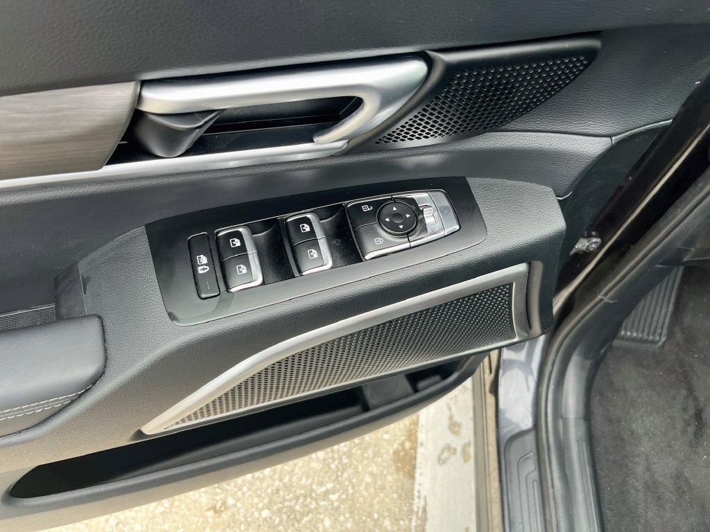 Used 2025 Kia Telluride EX X-Line AWD/4WD image 18