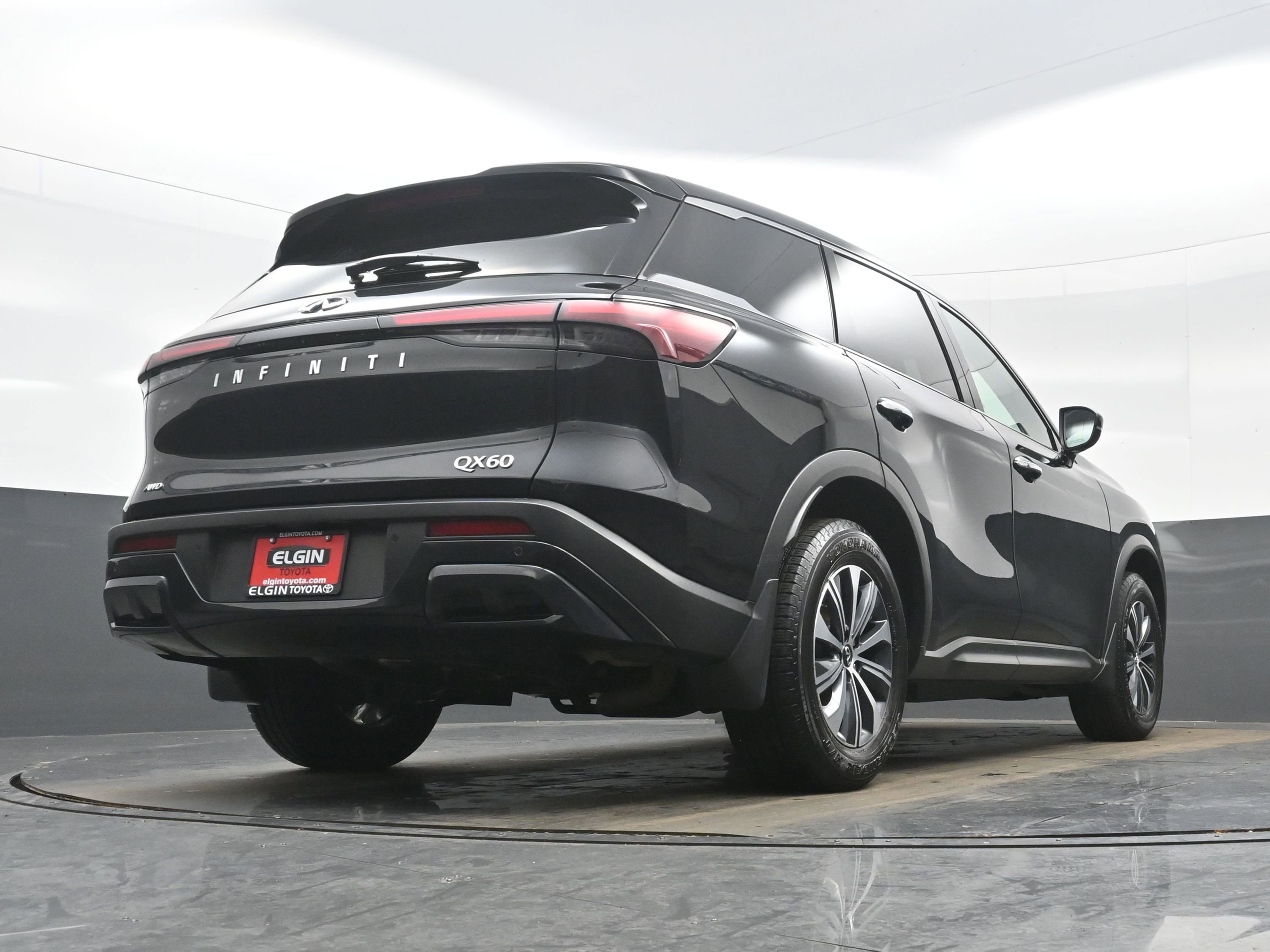 Used 2024 INFINITI QX60 Pure image 33