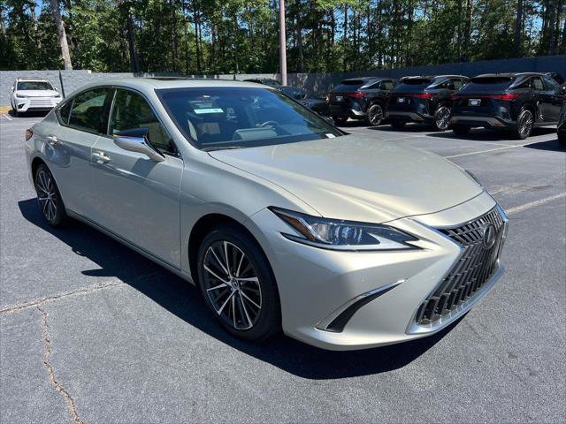 Certified 2023 Lexus ES 350 w/ Premium Package FWD image 3