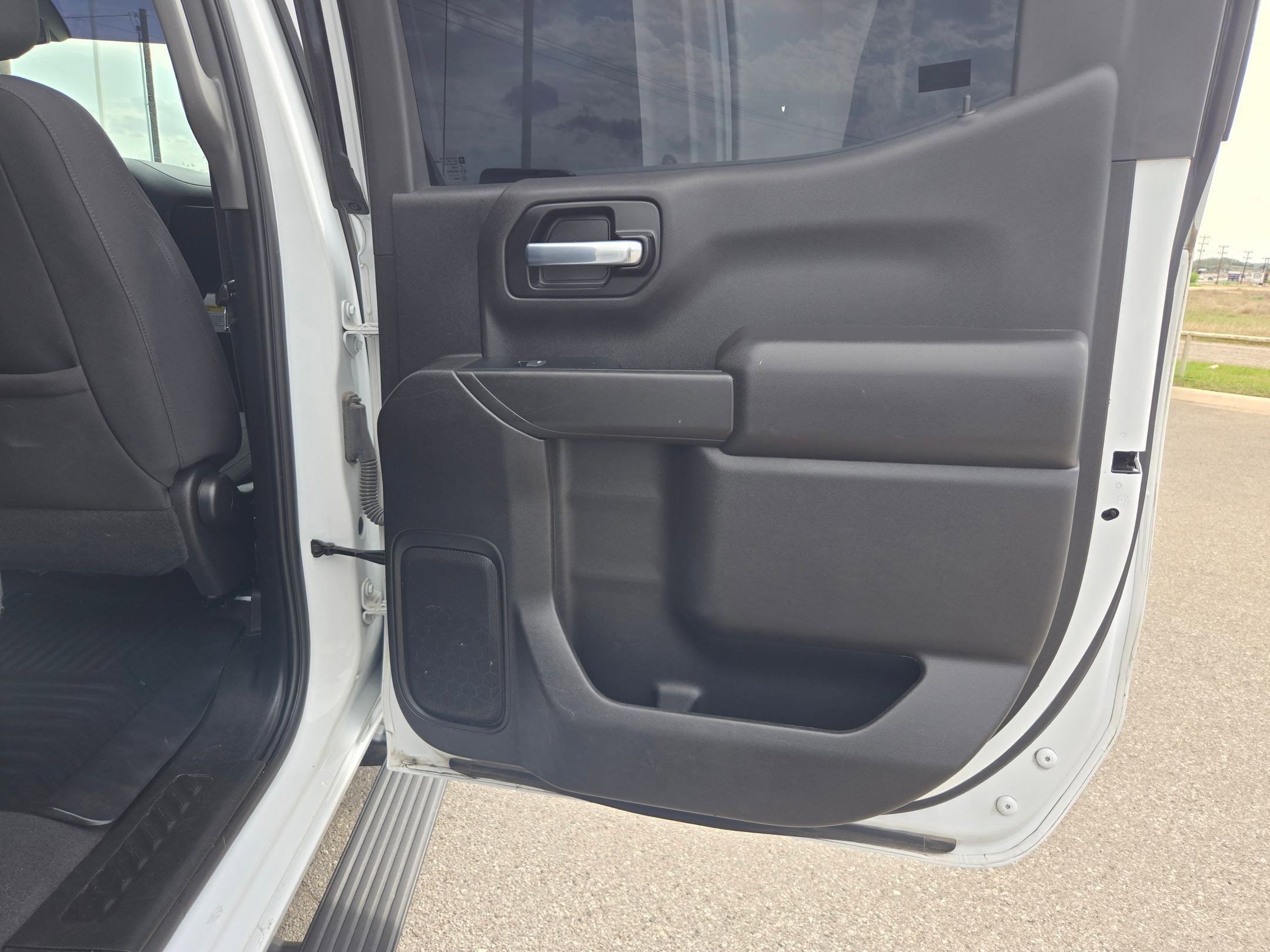 Certified 2022 Chevrolet Silverado 1500 Custom image 19