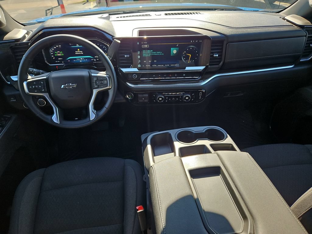 Used 2026 Chevrolet Silverado 1500 RST AWD/4WD image 11