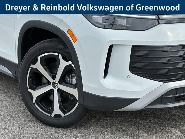 New 2026 Volkswagen Tiguan SE image 10