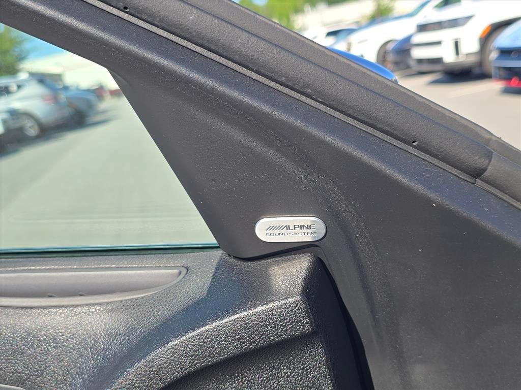 Used 2016 Chrysler 300 C w/ Safetytec Plus Group RWD image 17