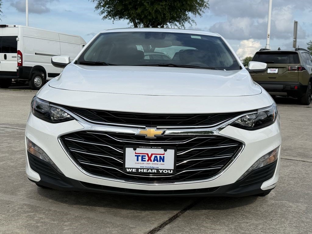 Used 2024 Chevrolet Malibu LT FWD image 10