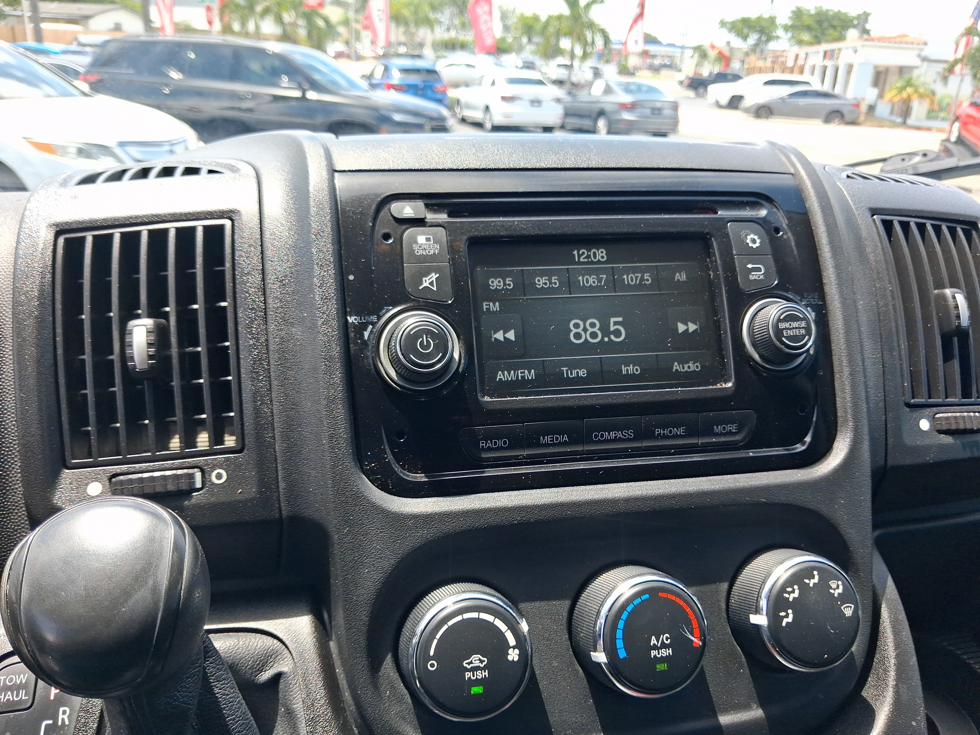 Used 2017 RAM ProMaster 2500 FWD image 20
