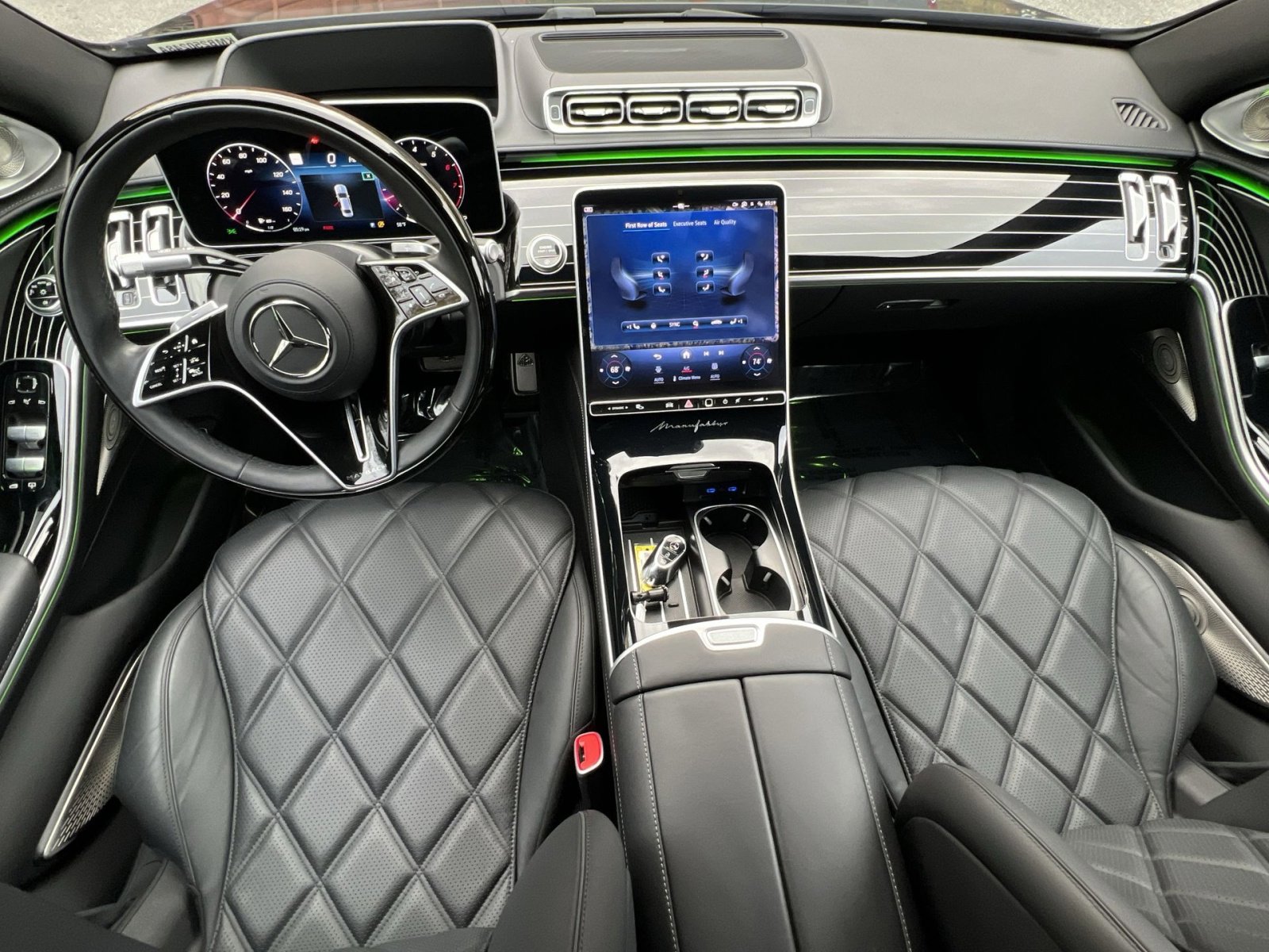 Certified 2025 Mercedes-Benz Maybach S 680 4MATIC image 21