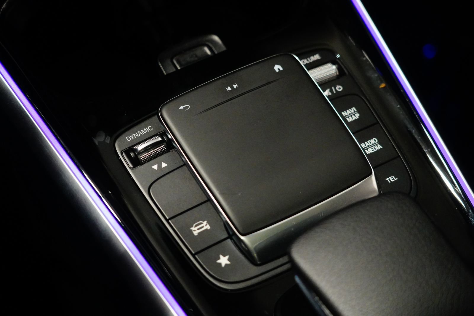 Certified 2023 Mercedes-Benz GLB 250 GLB 250 image 27