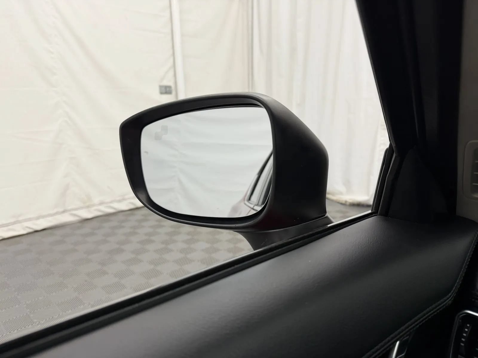 Used 2020 MAZDA CX-5 Touring AWD/4WD image 17