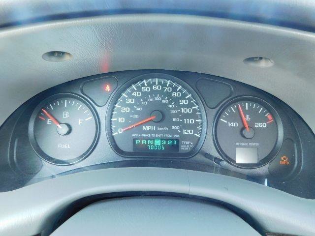 Used 2003 Chevrolet Impala Sedan w/ Preferred Equipment Group image 16