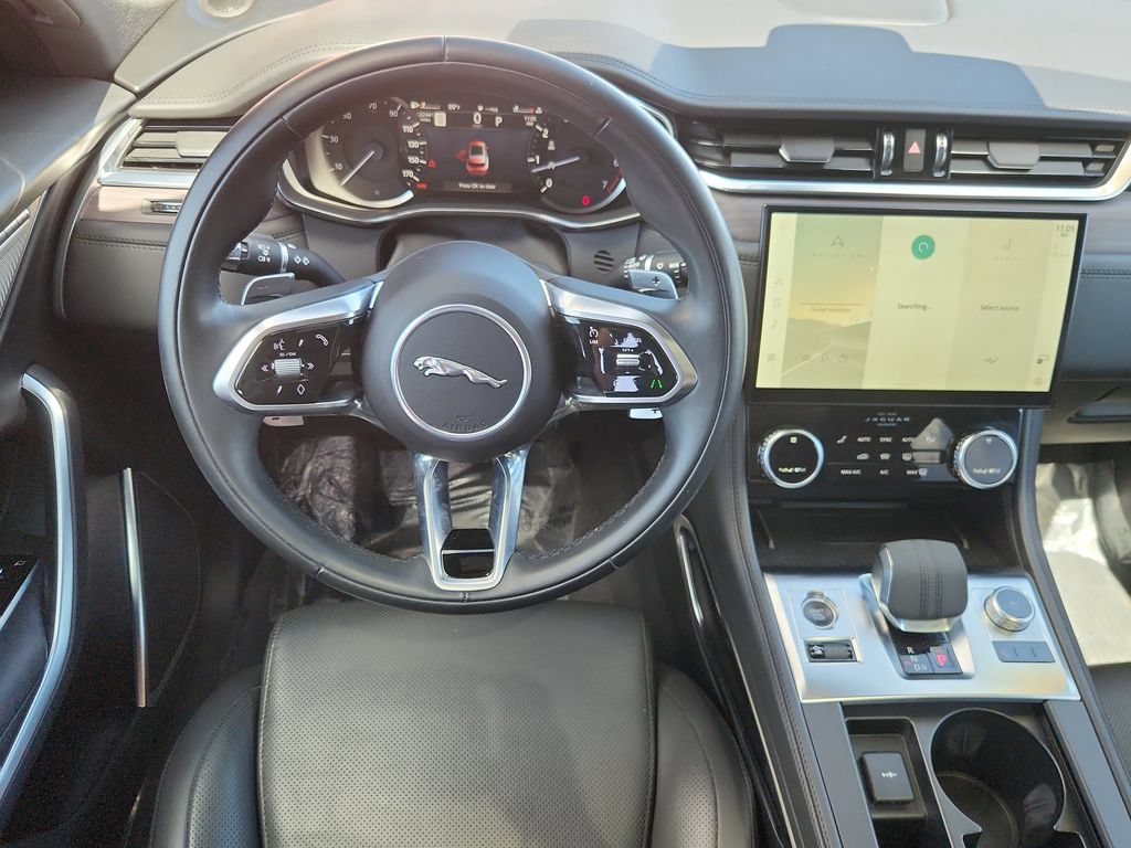 Used 2022 Jaguar F-PACE S AWD/4WD image 11