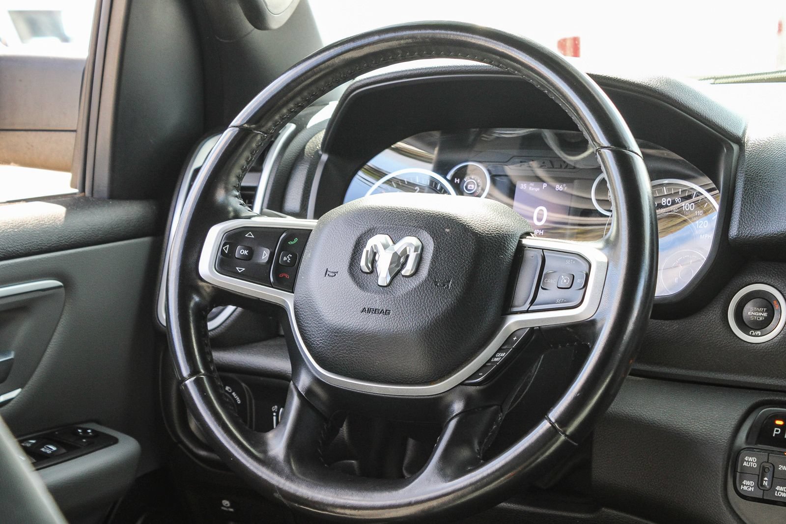 Used 2021 RAM 1500 Big Horn AWD/4WD image 17