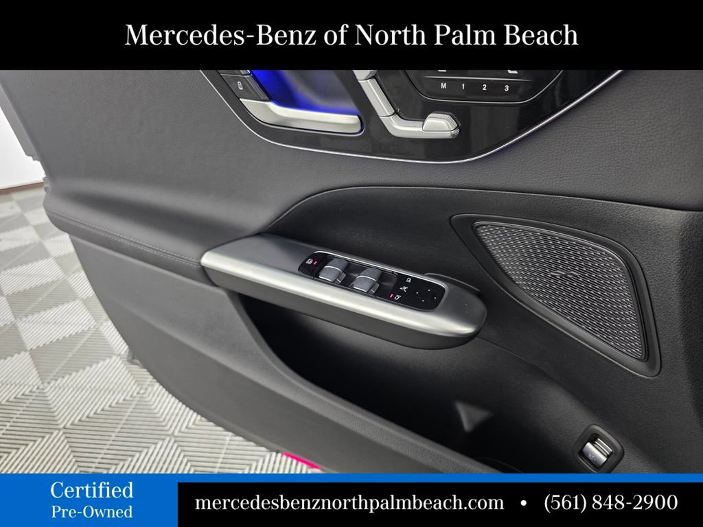 Certified 2025 Mercedes-Benz C 300 Sedan image 21