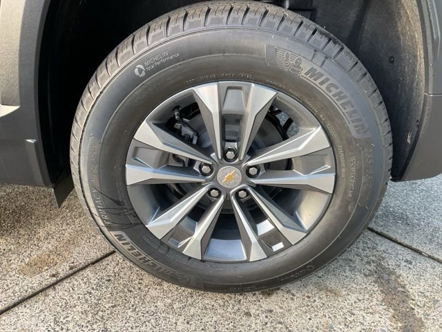 New 2026 Chevrolet Equinox LT image 12