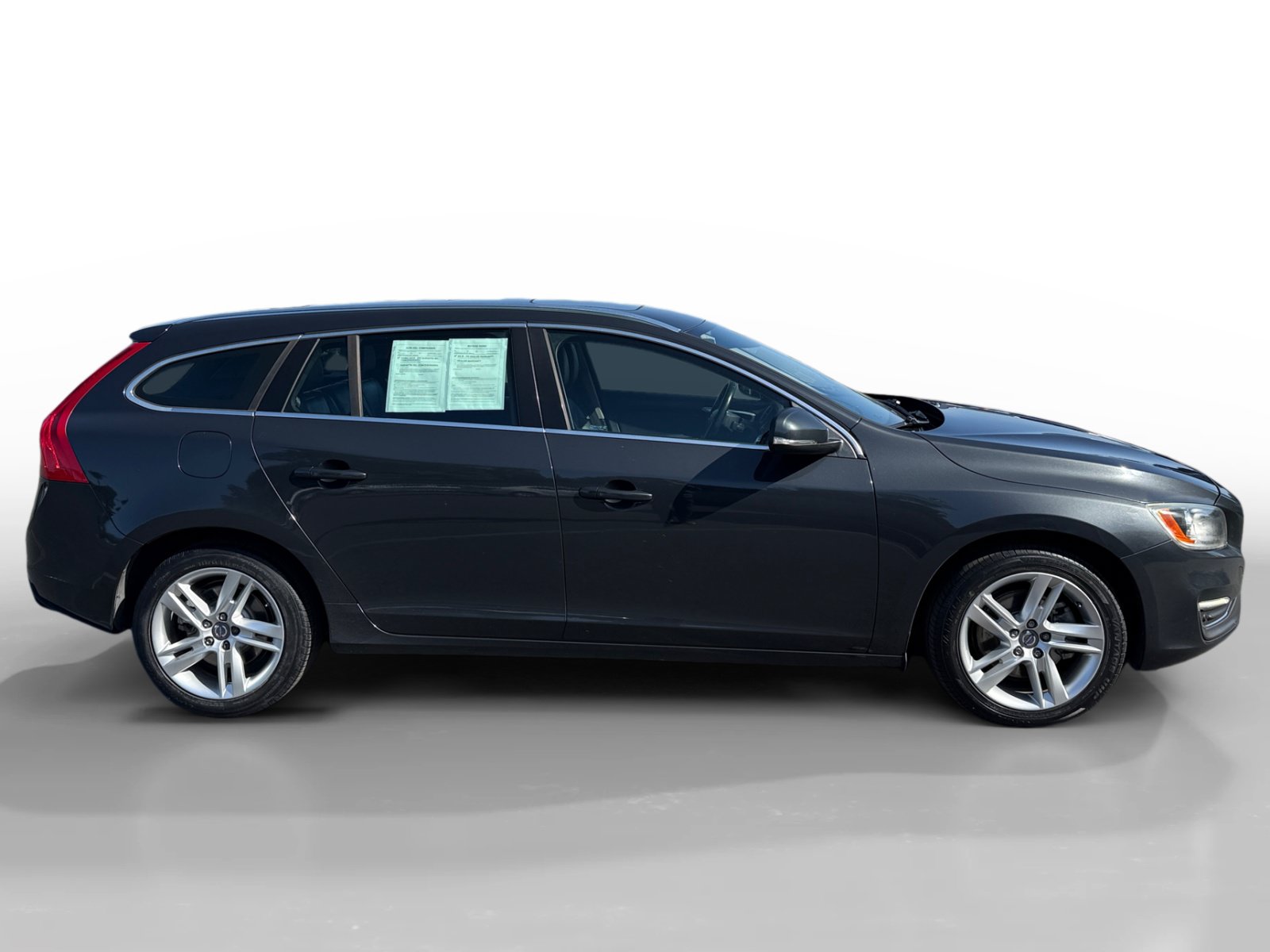 Used 2015 Volvo V60 T5 Premier FWD image 6