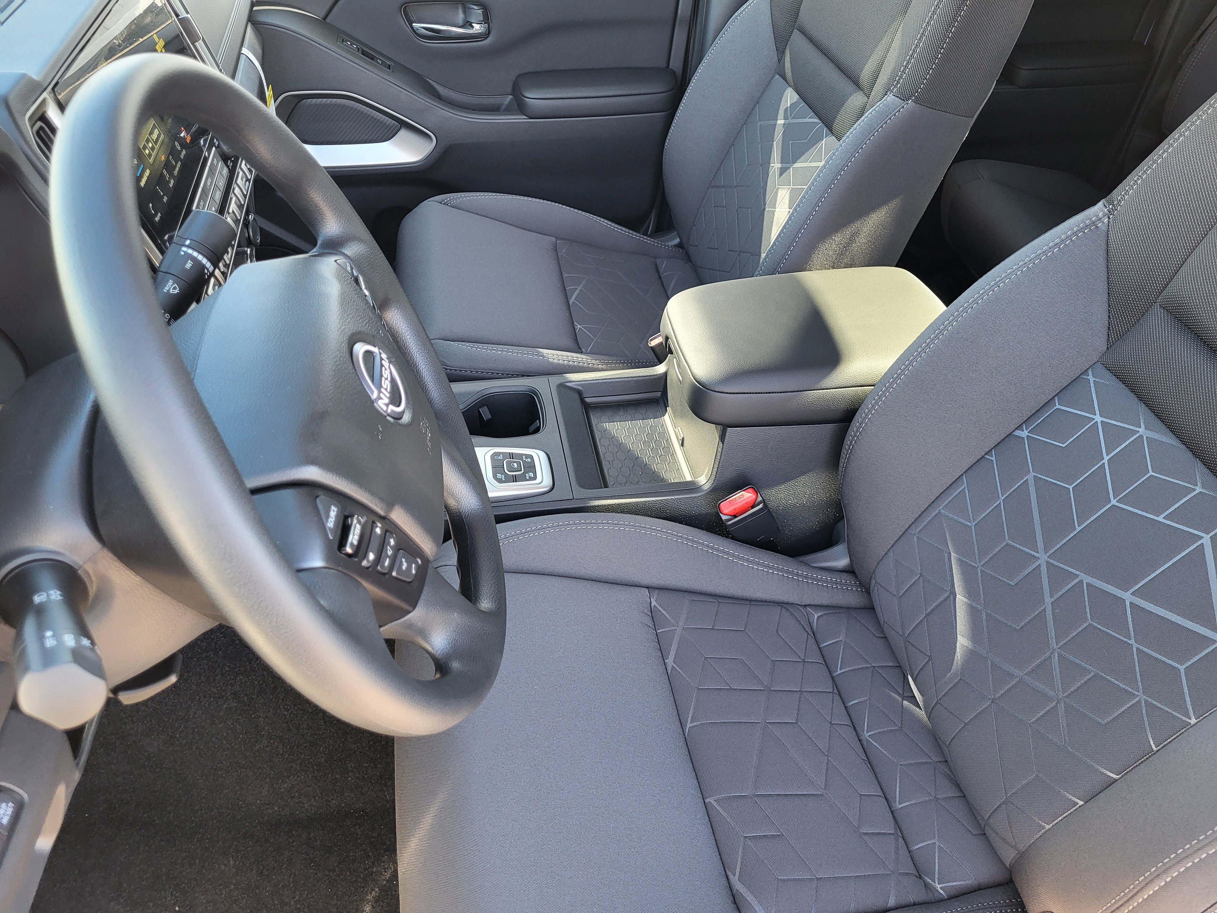 New 2026 Nissan Frontier SV w/ Tow Package image 7