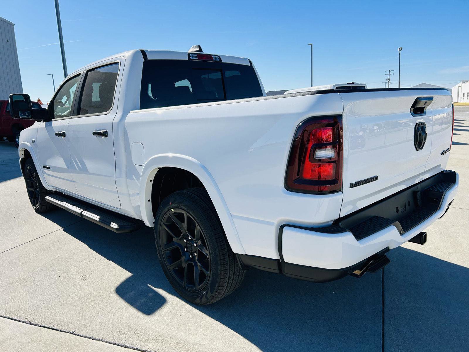 New 2026 RAM 1500 Laramie w/ Night Edition AWD/4WD image 39