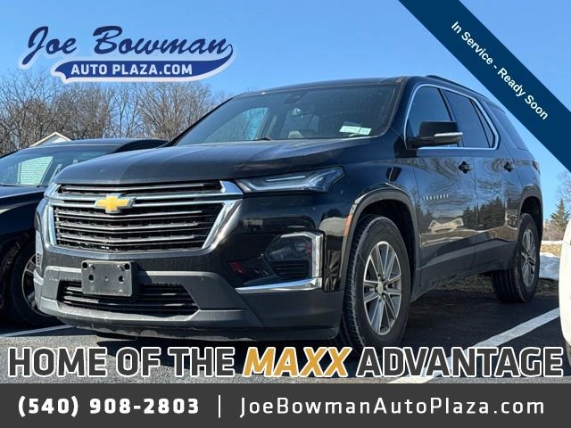 Used 2023 Chevrolet Traverse LT