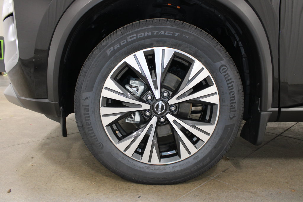 Used 2023 Nissan Rogue SV AWD/4WD image 49