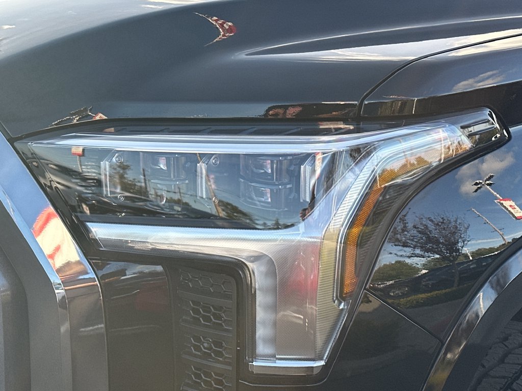 New 2026 Toyota Tundra Platinum w/ TRD Off-Road Package AWD/4WD image 9