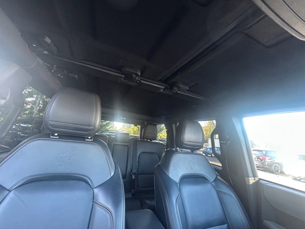Used 2023 Ford Bronco Badlands w/ Sasquatch Package image 27