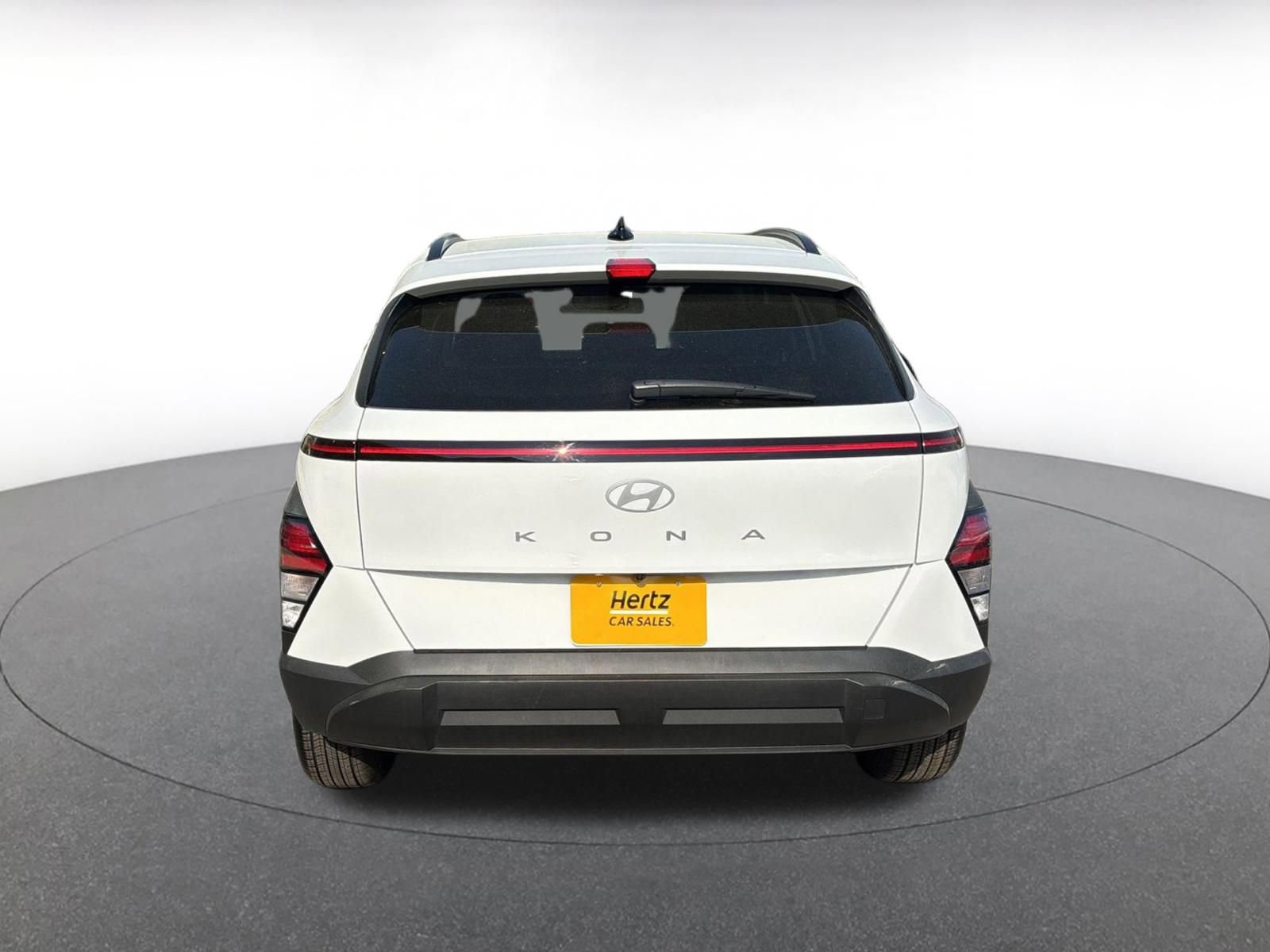 Used 2025 Hyundai Kona SEL image 15