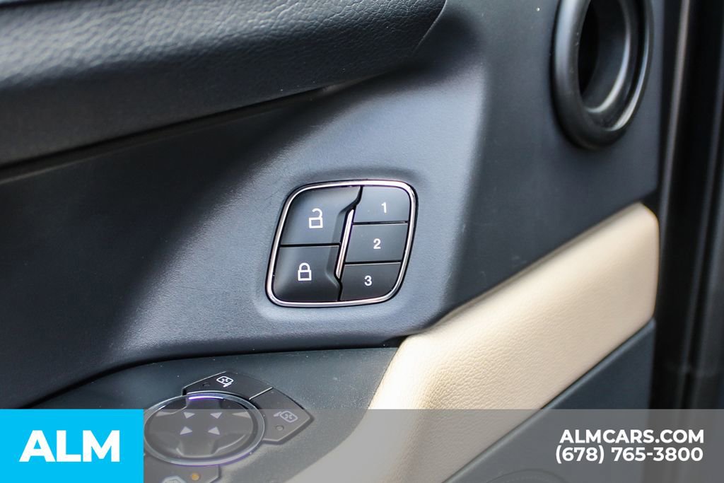 Used 2023 Ford Expedition Max Limited image 39