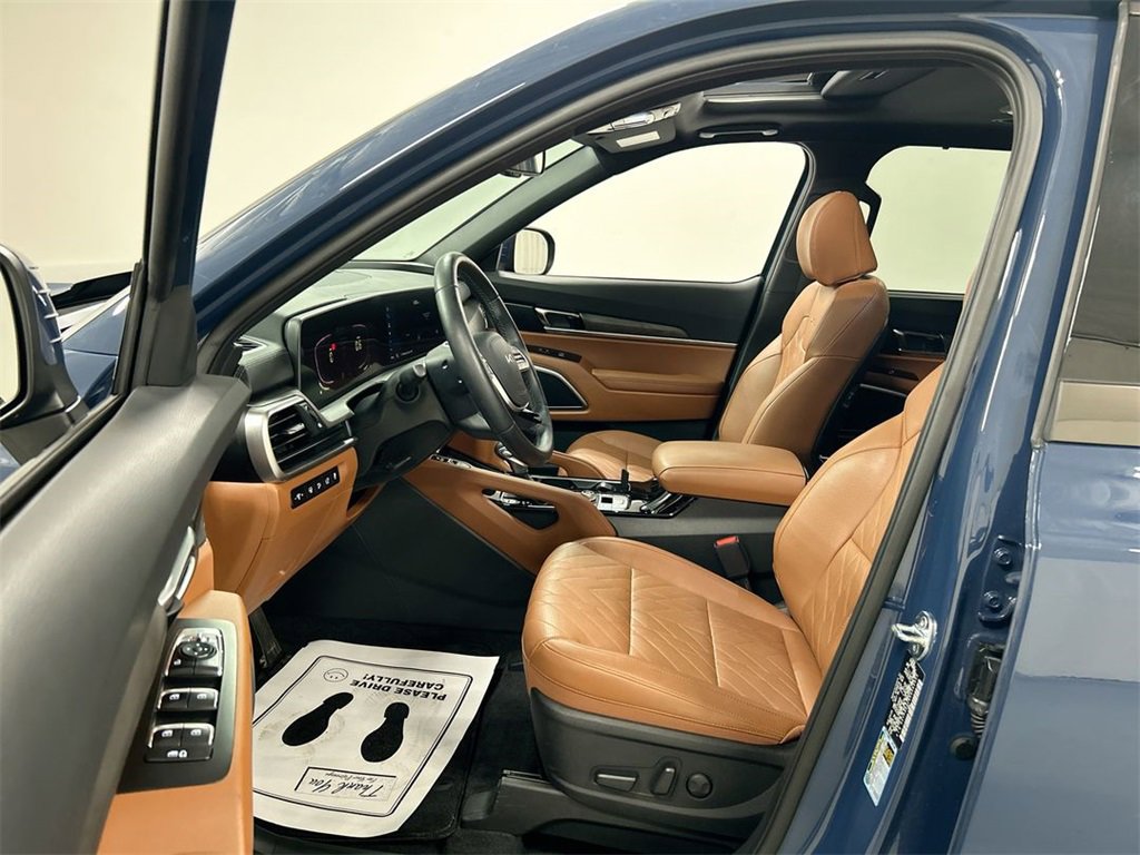 Certified 2024 Kia Telluride EX X-Line image 9