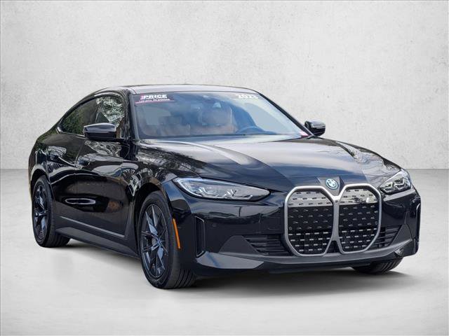 Used 2023 BMW i4 eDrive35 w/ Premium Package image 3