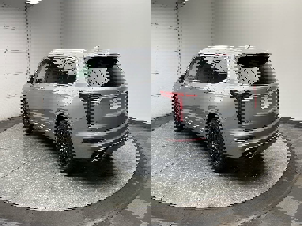 Certified 2024 Cadillac XT6 Premium Luxury w/ LPO, Floor Liner Package image 2