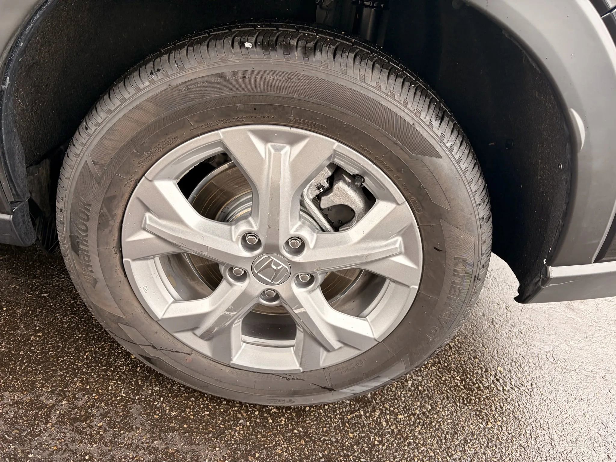 Used 2025 Honda HR-V LX image 36