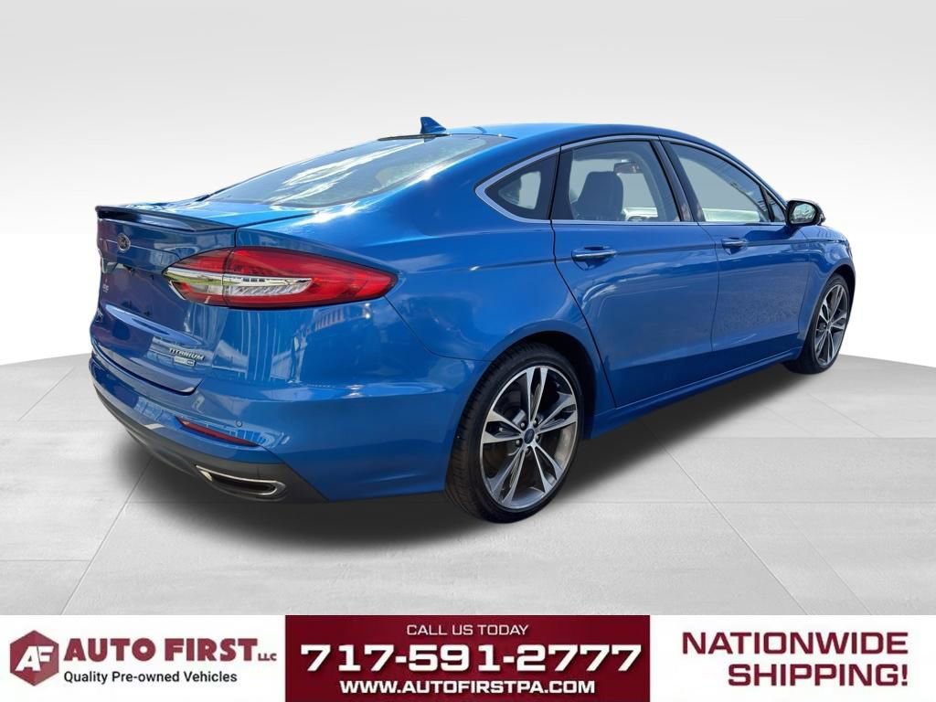 Used 2020 Ford Fusion Titanium image 3