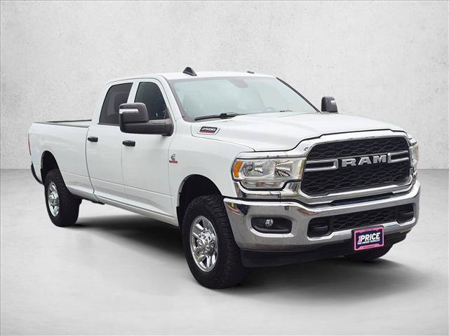 Used 2023 RAM 2500 Tradesman AWD/4WD image 3
