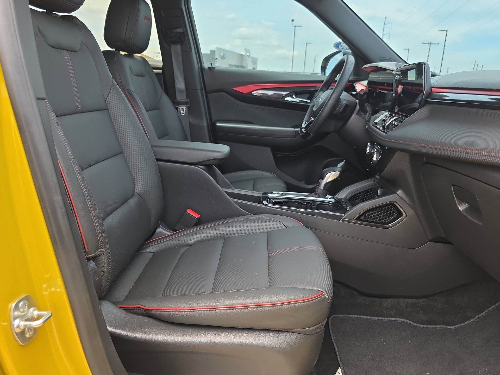 Used 2025 Chevrolet TrailBlazer RS w/ Driver Confidence Package FWD image 15