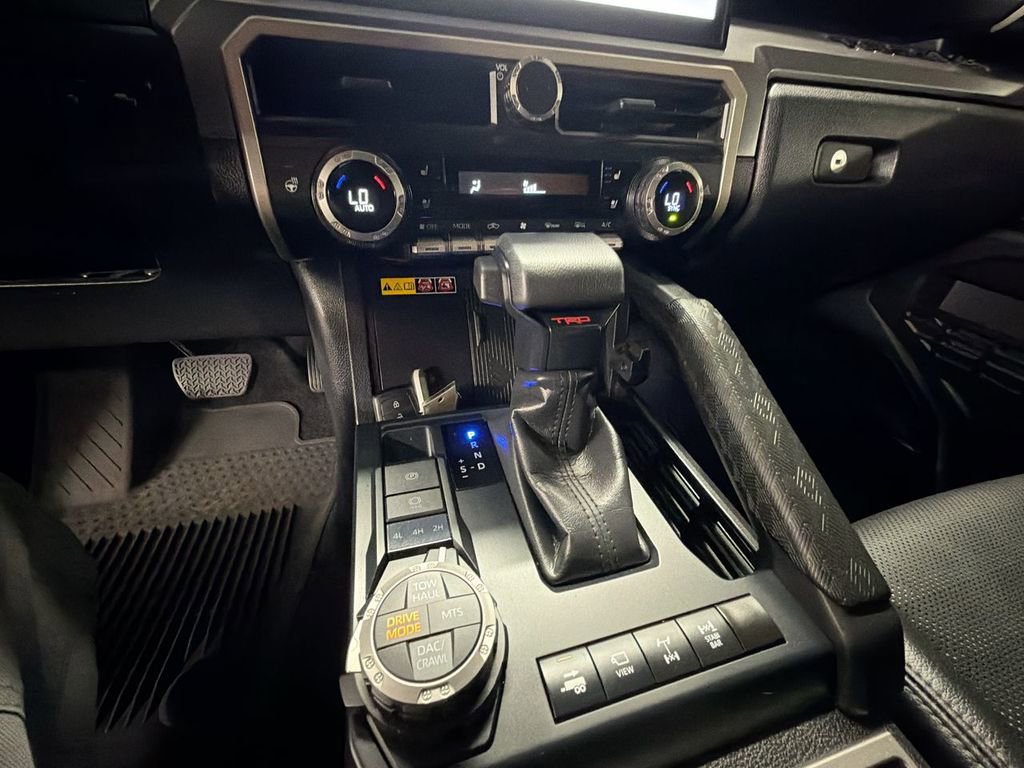 Used 2024 Toyota Tacoma TRD Off-Road w/ TRD Off Road Premium Package image 15