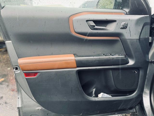 Used 2024 Ford Bronco Sport Outer Banks w/ Tech Package image 11