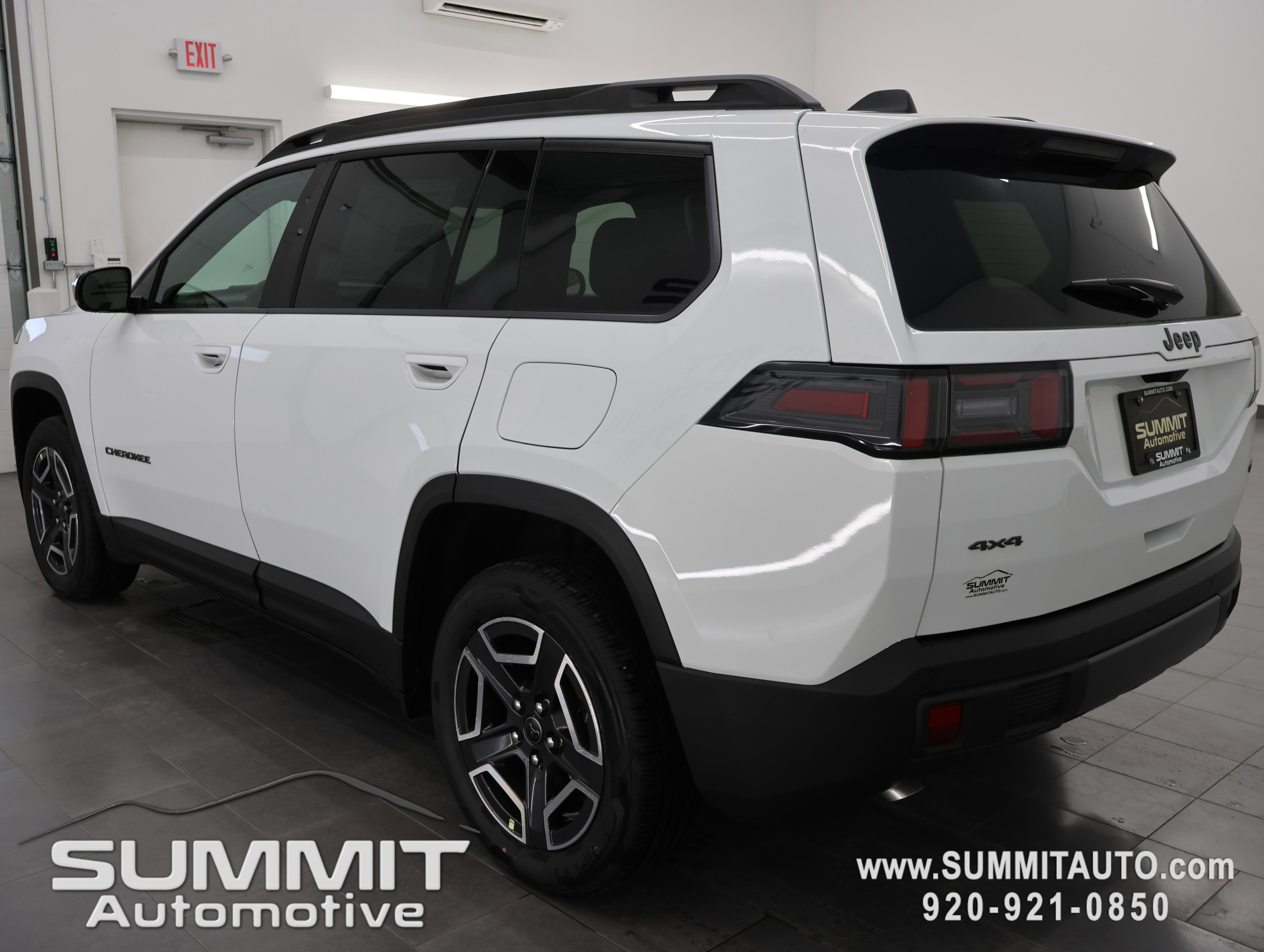 New 2026 Jeep Cherokee Limited image 6