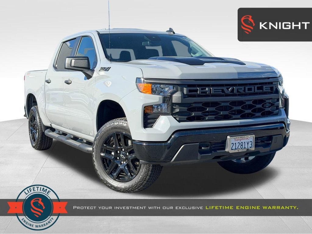 Used 2024 Chevrolet Silverado 1500 Custom Trail Boss w/ Turbomax Blackout Package image 1
