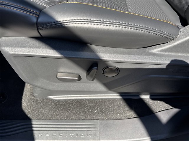 New 2025 Ford Expedition Tremor image 17