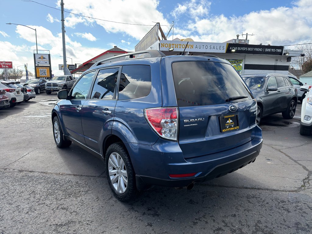 Used 2013 Subaru Forester 2.5X Limited image 4