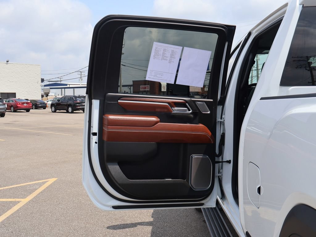 Used 2024 GMC Sierra 2500 Denali Ultimate w/ LPO, GMC Protection Package AWD/4WD image 25