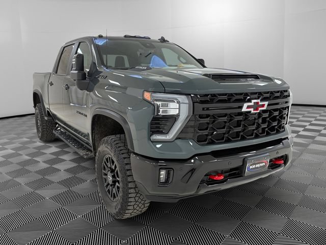 Certified 2025 Chevrolet Silverado 2500 ZR2 w/ Technology Package AWD/4WD image 7