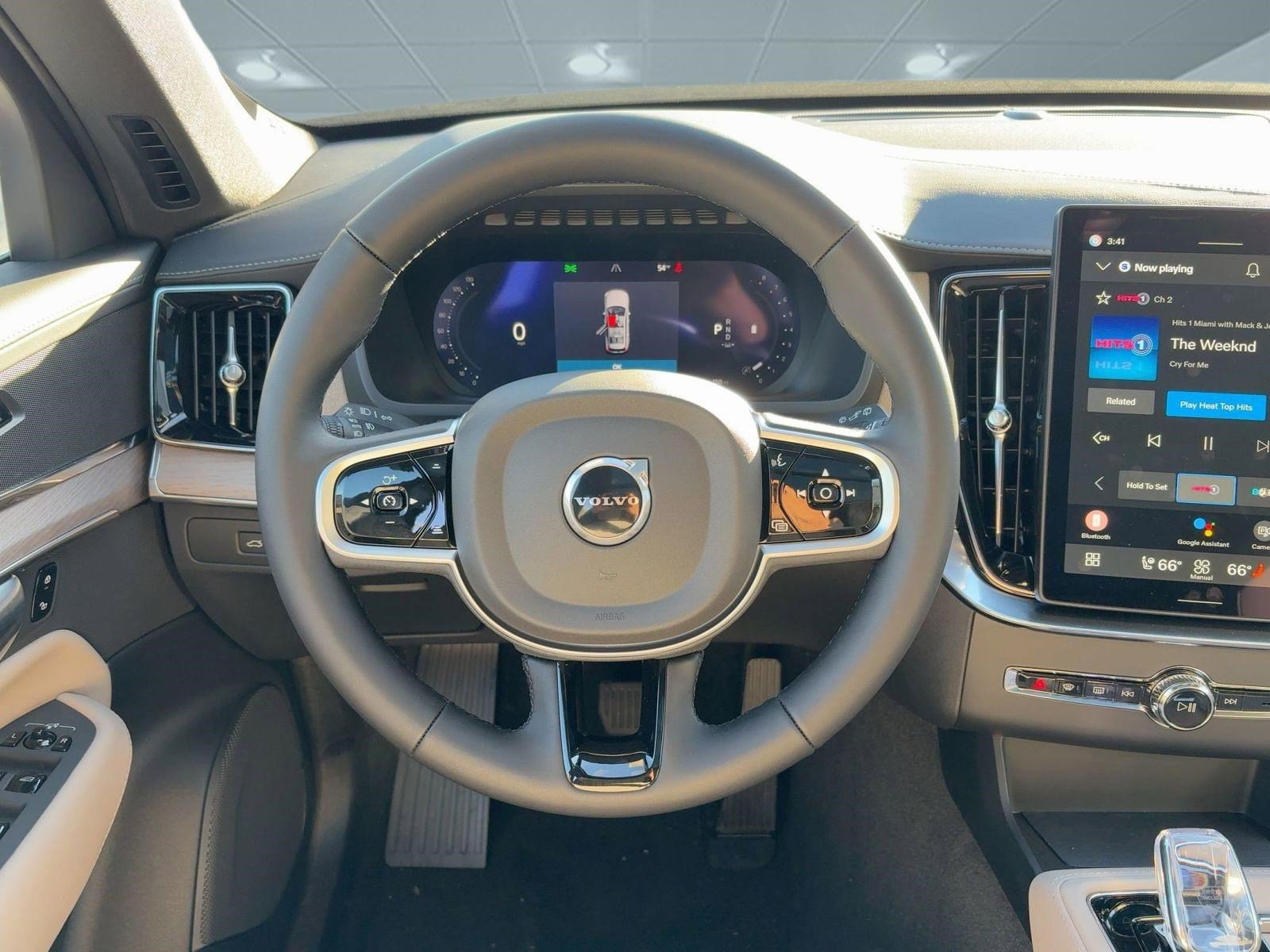 New 2026 Volvo XC90 B5 Plus w/ Protection Package AWD/4WD image 18