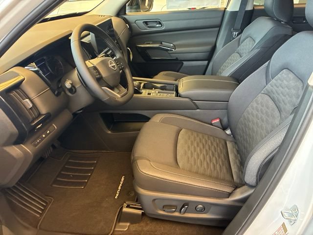 New 2026 Nissan Pathfinder SV FWD image 8