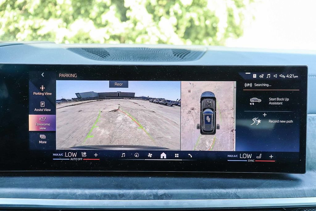 Used 2026 BMW X5 sDrive40i w/ Premium Package RWD image 27