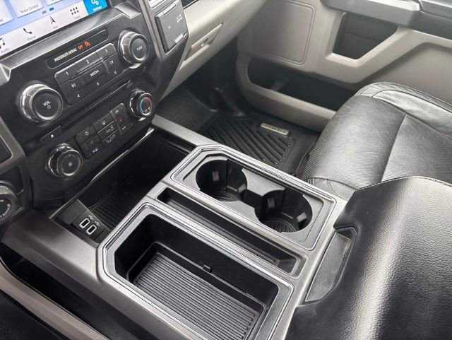 Used 2017 Ford F150 XLT w/ Equipment Group 302A Luxury AWD/4WD image 26