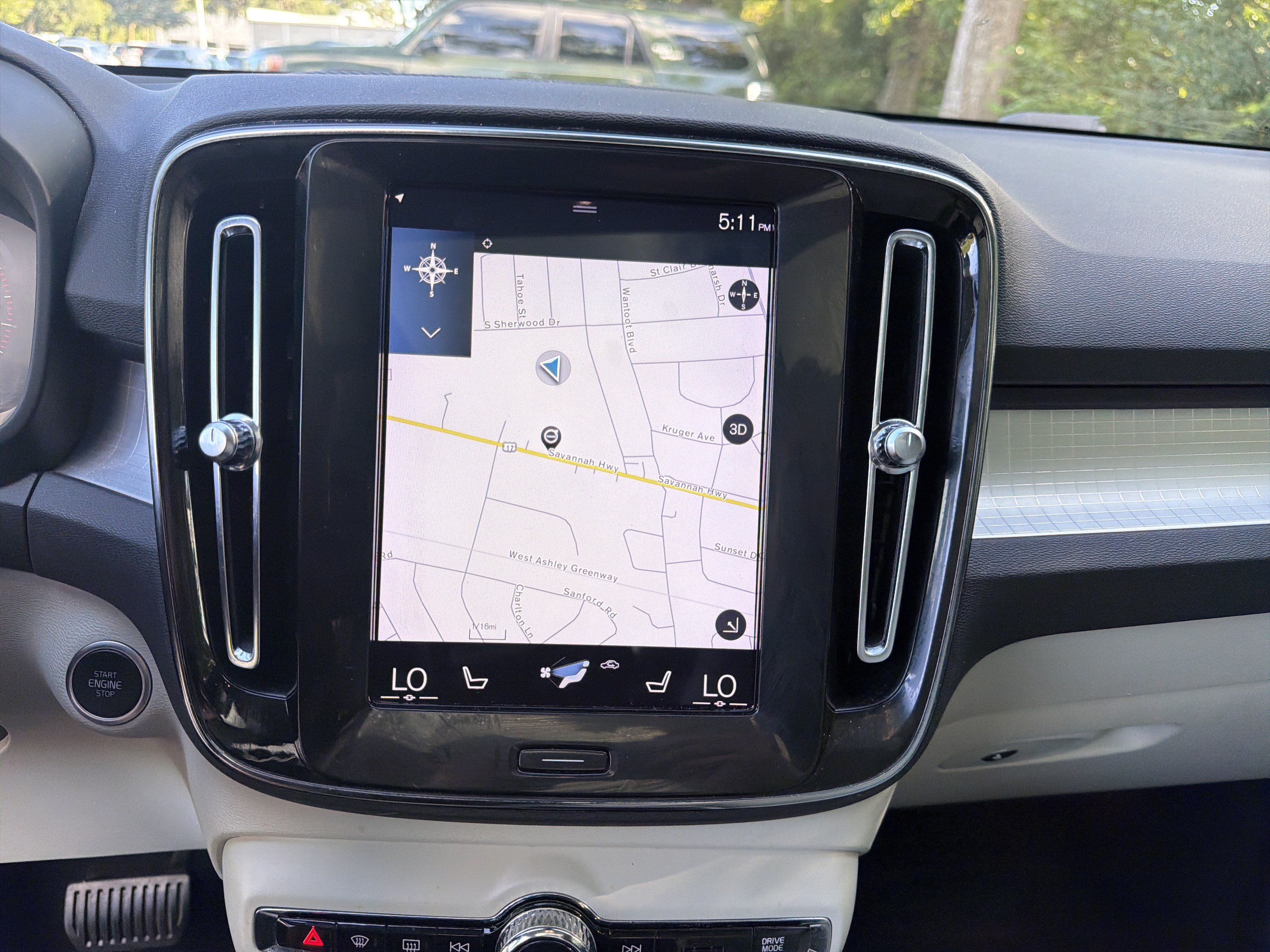 Used 2019 Volvo XC40 T5 Momentum AWD/4WD image 24